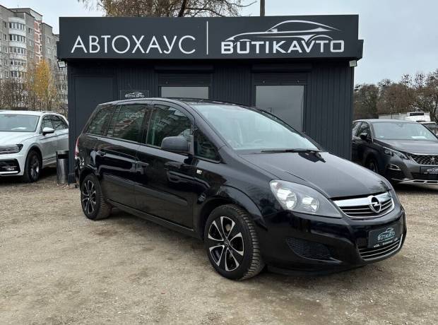 Opel Zafira B Рестайлинг