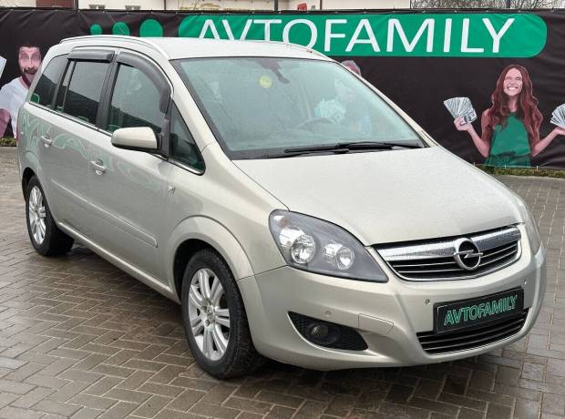 Opel Zafira B Рестайлинг