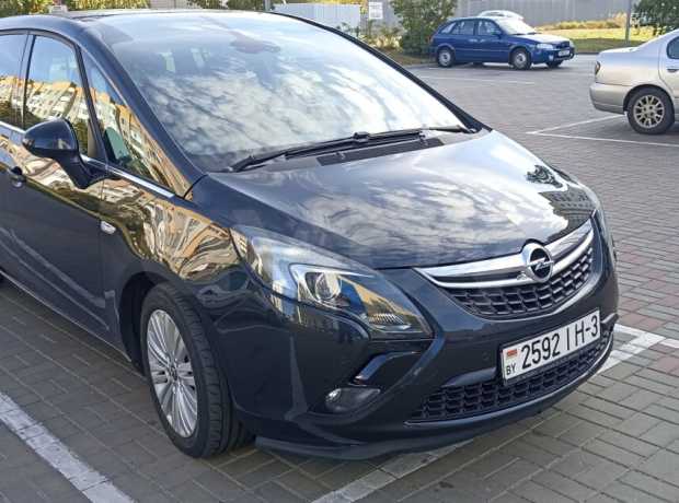 Opel Zafira C