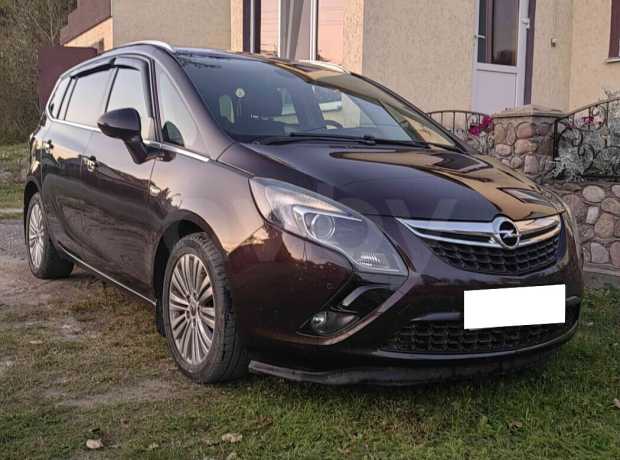 Opel Zafira C