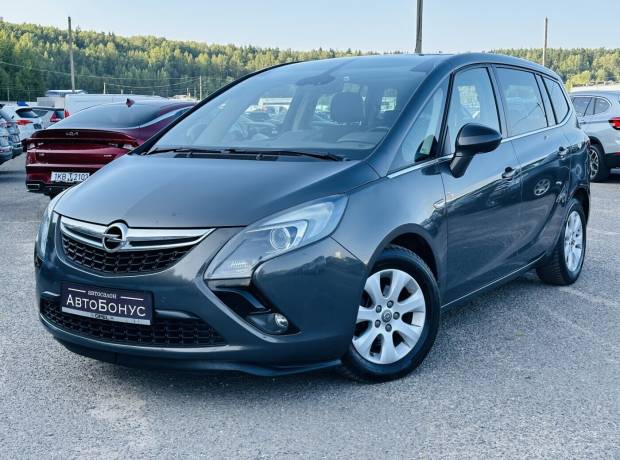 Opel Zafira C