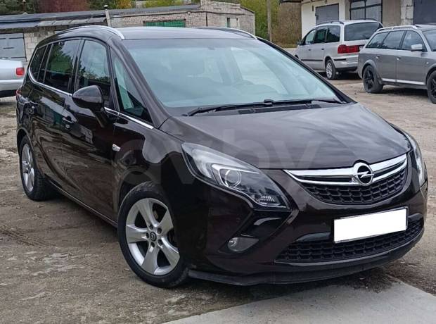 Opel Zafira C