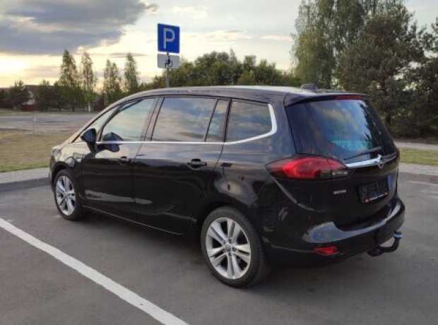 Opel Zafira C  Рестайлинг, 2019, пробег 250000 км
