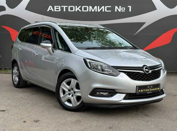 Opel Zafira C Рестайлинг