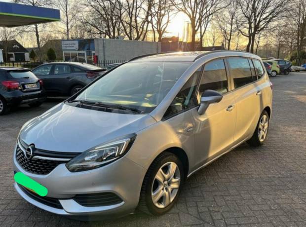 Opel Zafira C Рестайлинг