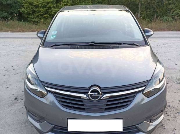 Opel Zafira C Рестайлинг