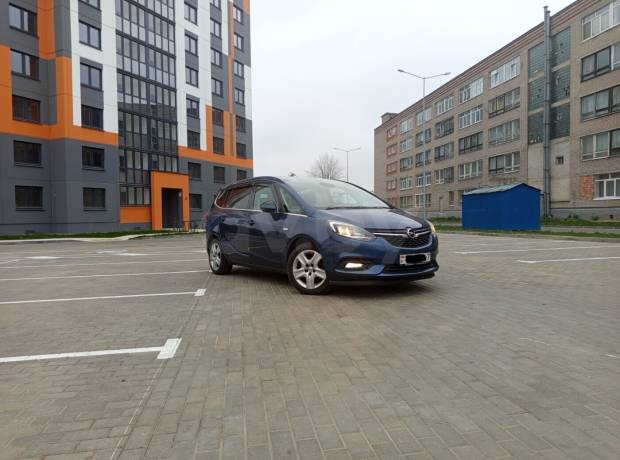 Opel Zafira C Рестайлинг