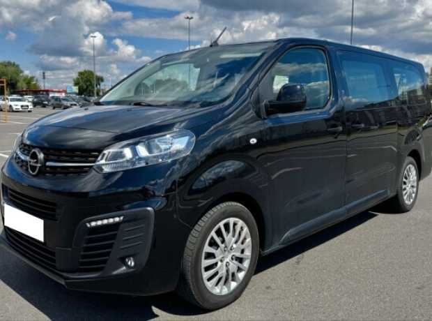 Opel Zafira Life , 2021, пробег 100000 км