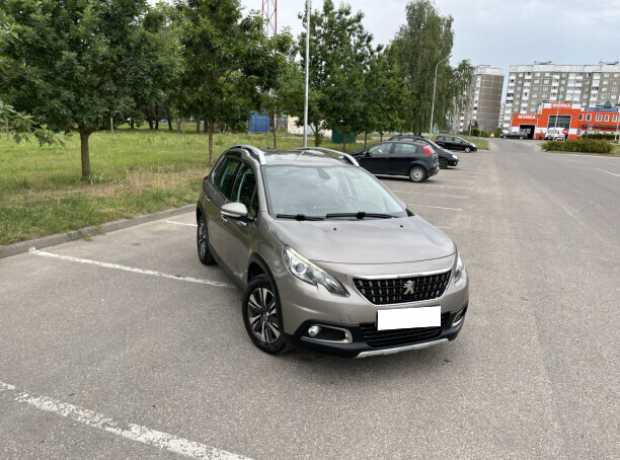 Peugeot 2008 I  Рестайлинг, 2017, пробег 221520 км