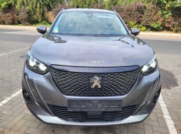 Peugeot 2008 II, 2021, пробег 150000 км