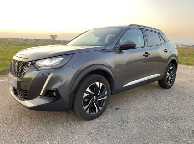 Peugeot 2008 II, 2021, пробег 98000 км