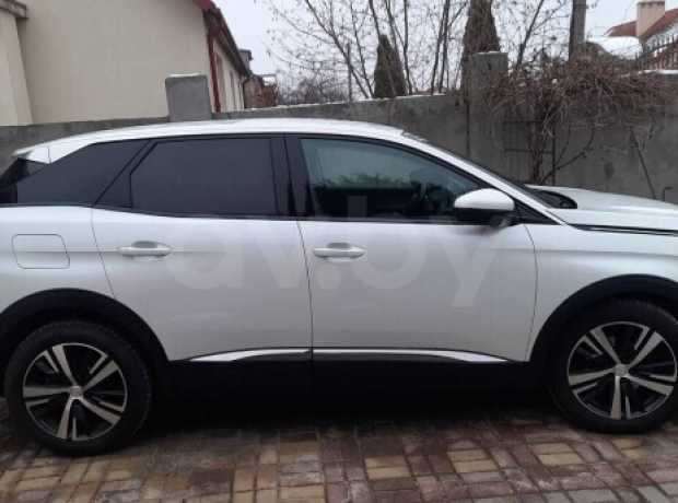 Peugeot 3008 II, 2019, пробег 190000 км
