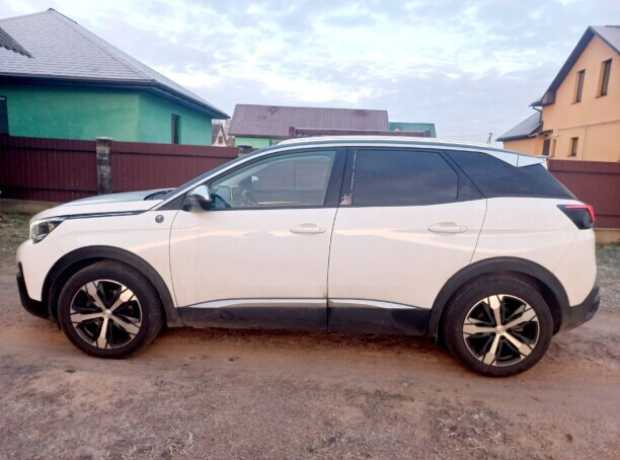 Peugeot 3008 II, 2019, пробег 215000 км