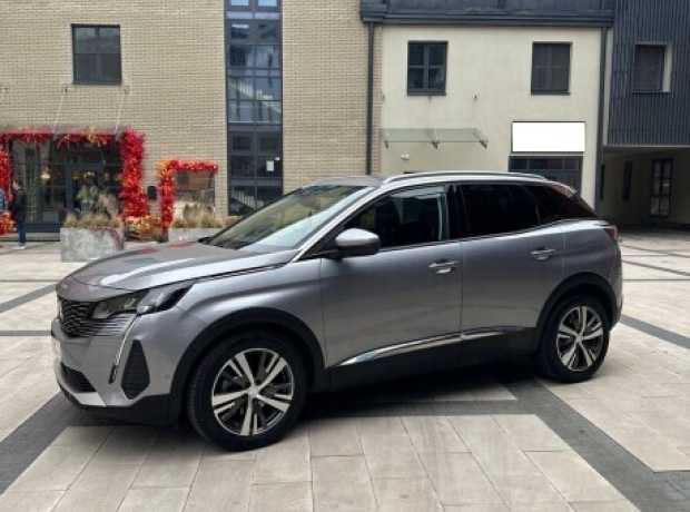 Peugeot 3008 II Рестайлинг, 2020, пробег 139000 км Peugeot 3008 II Рестайлинг, 2020, пробег 139000 км