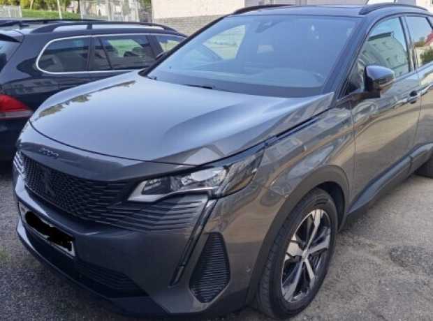 Peugeot 3008 II  Рестайлинг, 2021, пробег 103000 км
