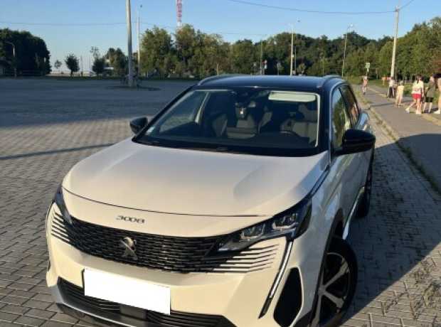 Peugeot 3008 II Рестайлинг, 2021, пробег 130000 км Peugeot 3008 II Рестайлинг, 2021, пробег 130000 км