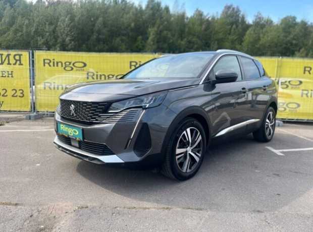 Peugeot 3008 II Рестайлинг, 2021, пробег 133311 км Peugeot 3008 II Рестайлинг, 2021, пробег 133311 км
