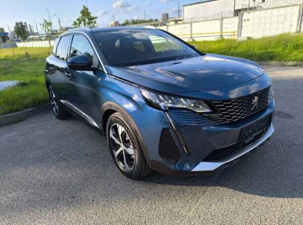 Peugeot 3008 II  Рестайлинг, 2021, пробег 156000 км