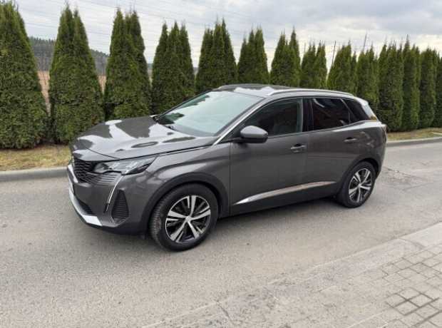 Peugeot 3008 II  Рестайлинг, 2021, пробег 180000 км