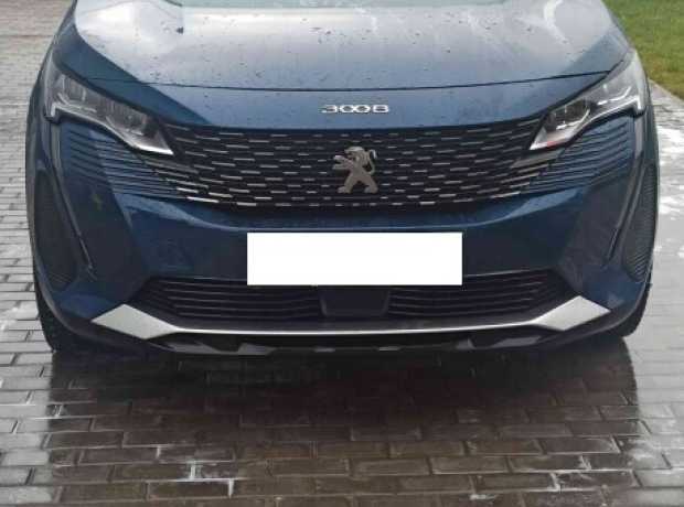 Peugeot 3008 II  Рестайлинг, 2021, пробег 200000 км