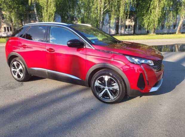 Peugeot 3008 II  Рестайлинг, 2021, пробег 44500 км