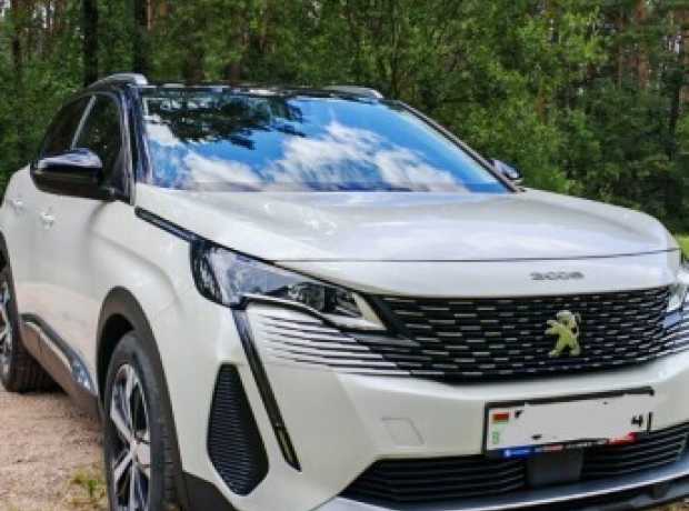 Peugeot 3008 II Рестайлинг, 2021, пробег 78000 км Peugeot 3008 II Рестайлинг, 2021, пробег 78000 км