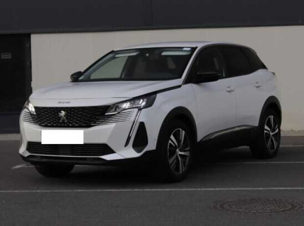Peugeot 3008 II Рестайлинг, 2022, пробег 114000 км Peugeot 3008 II Рестайлинг, 2022, пробег 114000 км