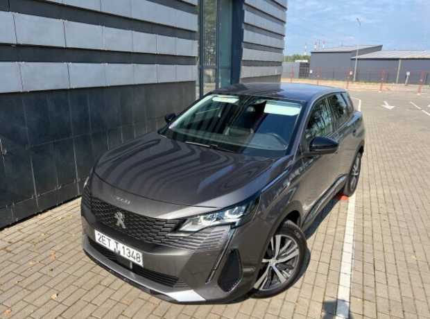 Peugeot 3008 II  Рестайлинг, 2022, пробег 137000 км
