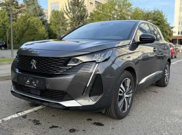 Peugeot 3008 II  Рестайлинг, 2022, пробег 160800 км