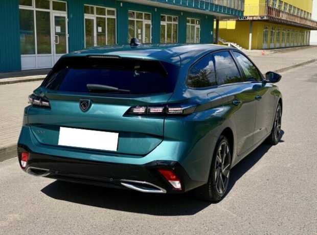 Peugeot 308 III, 2022, пробег 109000 км