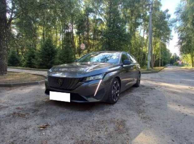 Peugeot 308 III, 2022, пробег 146000 км