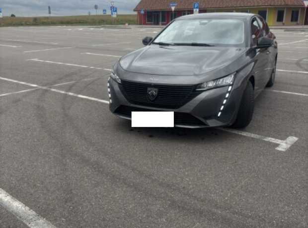 Peugeot 308 III, 2022, пробег 159000 км