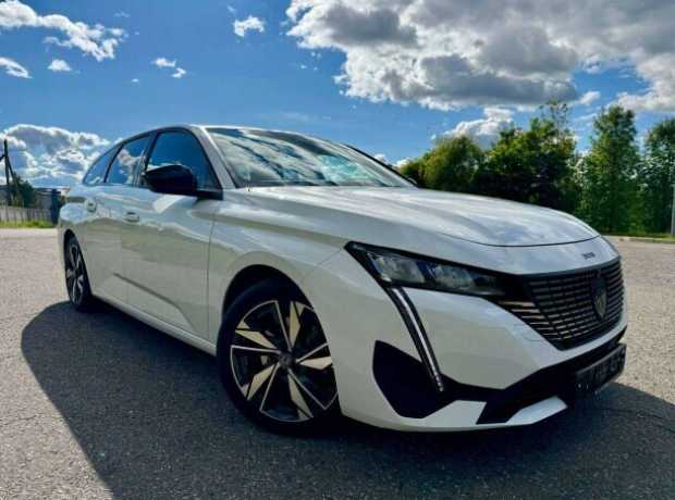 Peugeot 308 III, 2022, пробег 176000 км Peugeot 308 III, 2022, пробег 176000 км