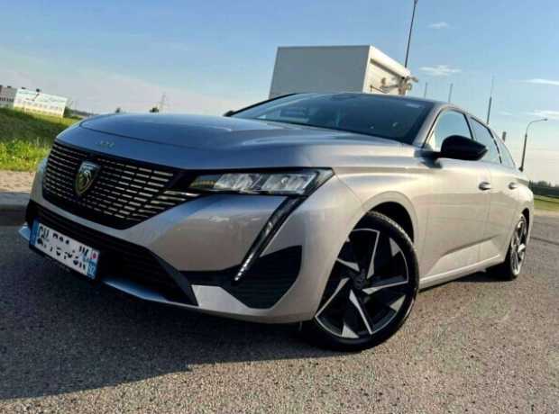 Peugeot 308 III, 2022, пробег 179000 км Peugeot 308 III, 2022, пробег 179000 км