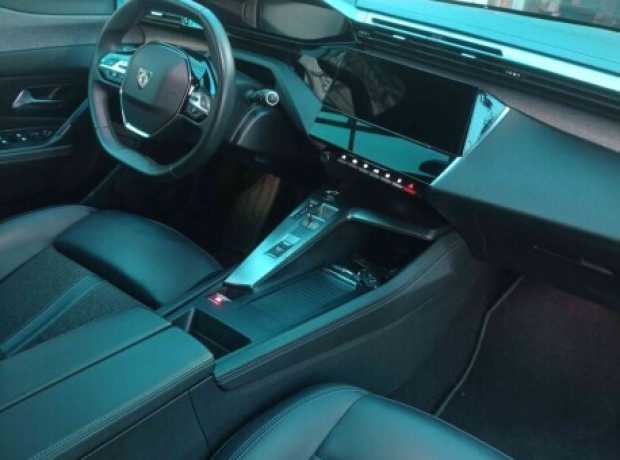 Peugeot 308 III, 2022, пробег 190000 км
