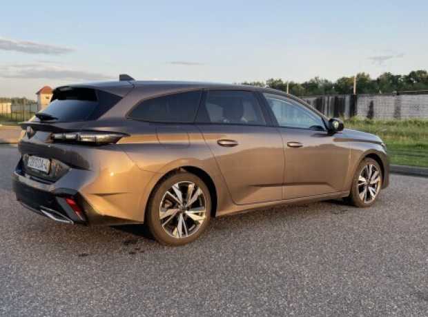Peugeot 308 III, 2022, пробег 194000 км