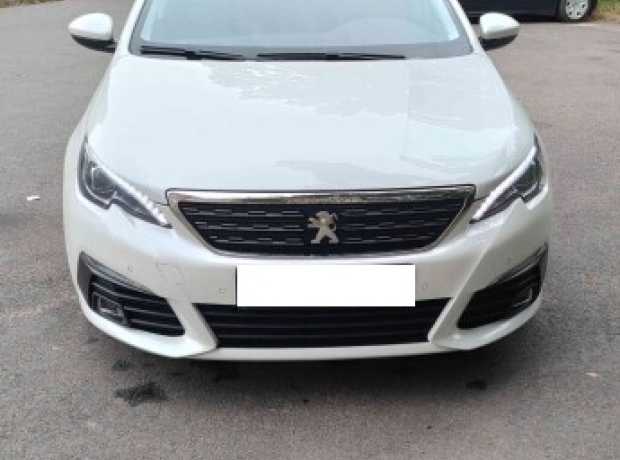 Peugeot 308 T9  Рестайлинг, 2018, пробег 165000 км
