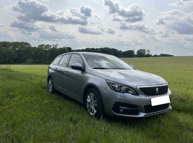 Peugeot 308 T9  Рестайлинг, 2019, пробег 133000 км