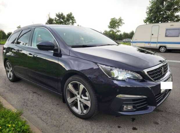 Peugeot 308 T9  Рестайлинг, 2019, пробег 182000 км
