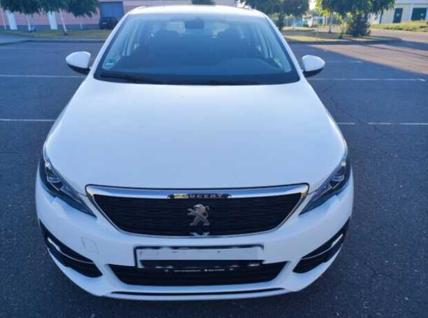 Peugeot 308 T9  Рестайлинг, 2019, пробег 67000 км