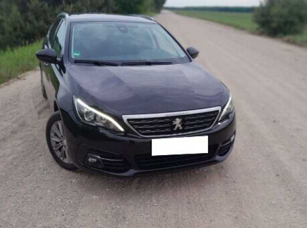 Peugeot 308 T9  Рестайлинг, 2020, пробег 141000 км