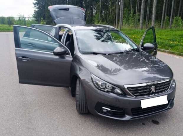 Peugeot 308 T9  Рестайлинг, 2020, пробег 164000 км