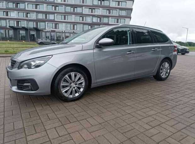 Peugeot 308 T9  Рестайлинг, 2020, пробег 190000 км