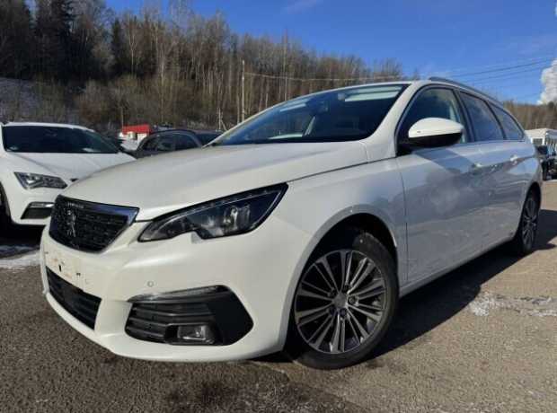 Peugeot 308 T9  Рестайлинг, 2021, пробег 118000 км