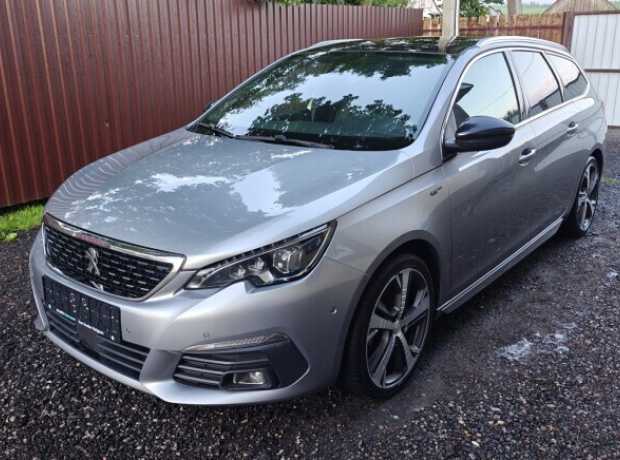 Peugeot 308 T9  Рестайлинг, 2021, пробег 121900 км