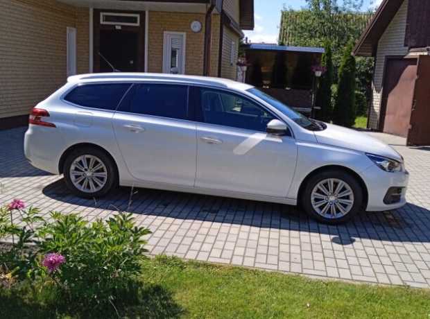 Peugeot 308 T9  Рестайлинг, 2021, пробег 147000 км