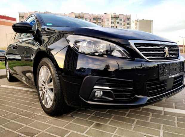 Peugeot 308 T9 Рестайлинг, 2021, пробег 187000 км Peugeot 308 T9 Рестайлинг, 2021, пробег 187000 км