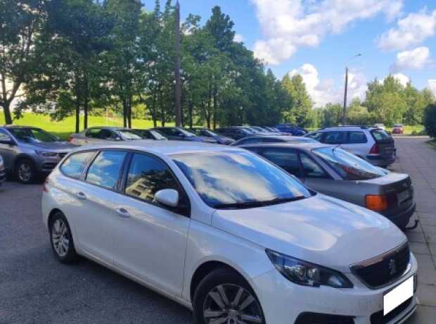 Peugeot 308 T9  Рестайлинг, 2021, пробег 190000 км