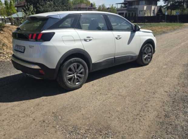 Peugeot 4008 II  Рестайлинг, 2021, пробег 1100 км