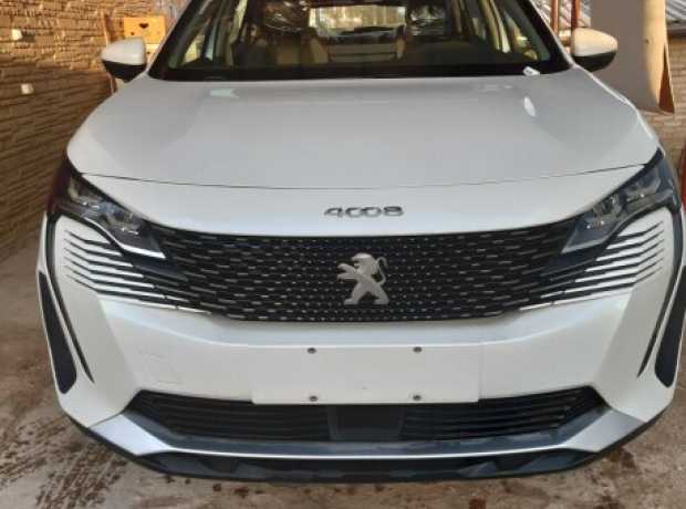 Peugeot 4008 II  Рестайлинг, 2021, пробег 200 км